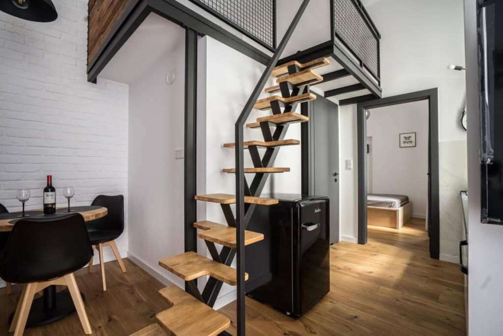 5Eco Apart Pearl Jagiellonska 27 Warszawa Old Town ภายนอก รูปภาพ
