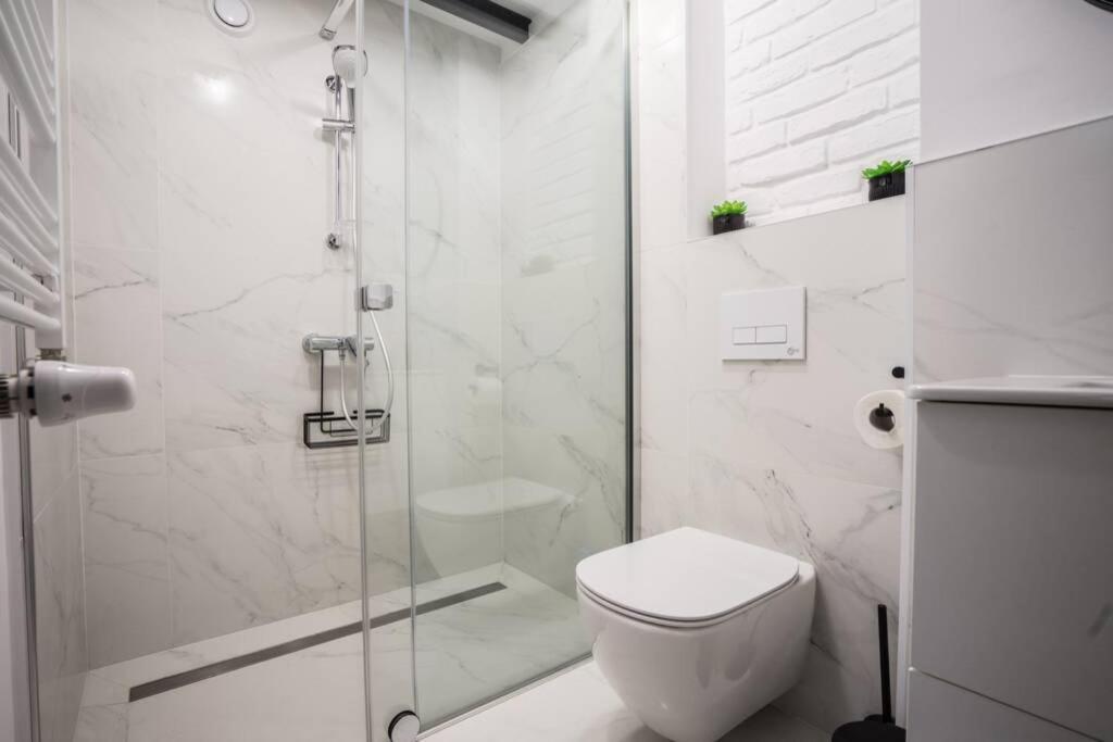 5Eco Apart Pearl Jagiellonska 27 Warszawa Old Town ภายนอก รูปภาพ